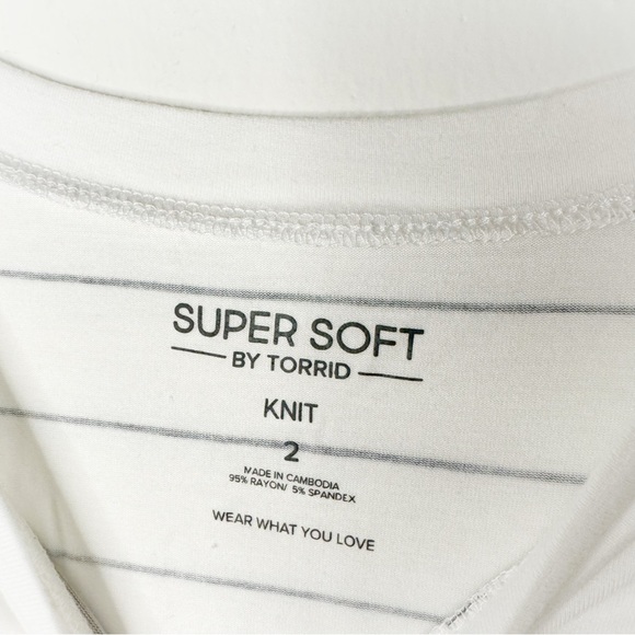 Torrid Super Soft Crew Neck Stripe Tee - Picture 5 of 6